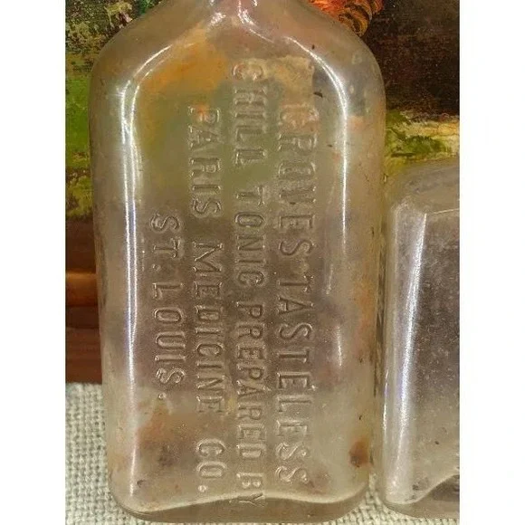 Vintage Apothecary Bottles Lot Groves Chill Tonic Courage's Oriental Cream Vicks - Picture 4 of 6